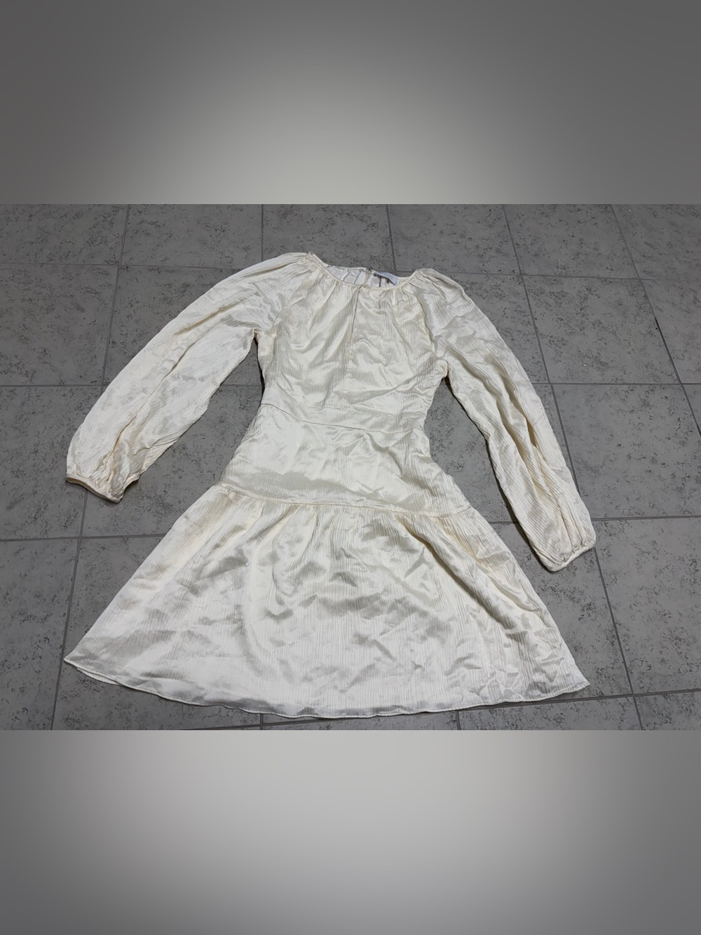 Cream Long-Sleeve Flared Mini Dress Jeune One size unclear (possibly Juniors M)